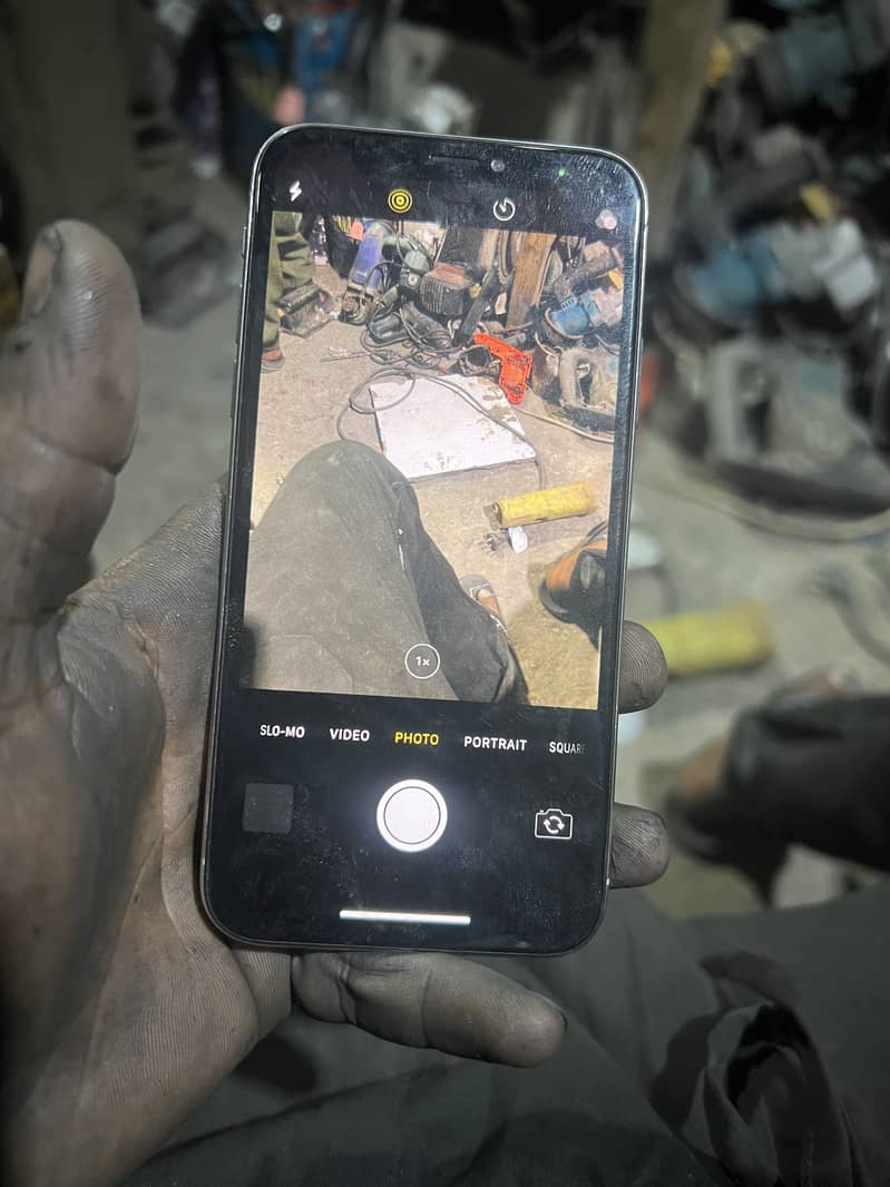 I phone x pta 256gb 7