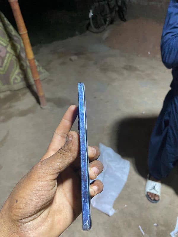 Tecno Coman 20 2