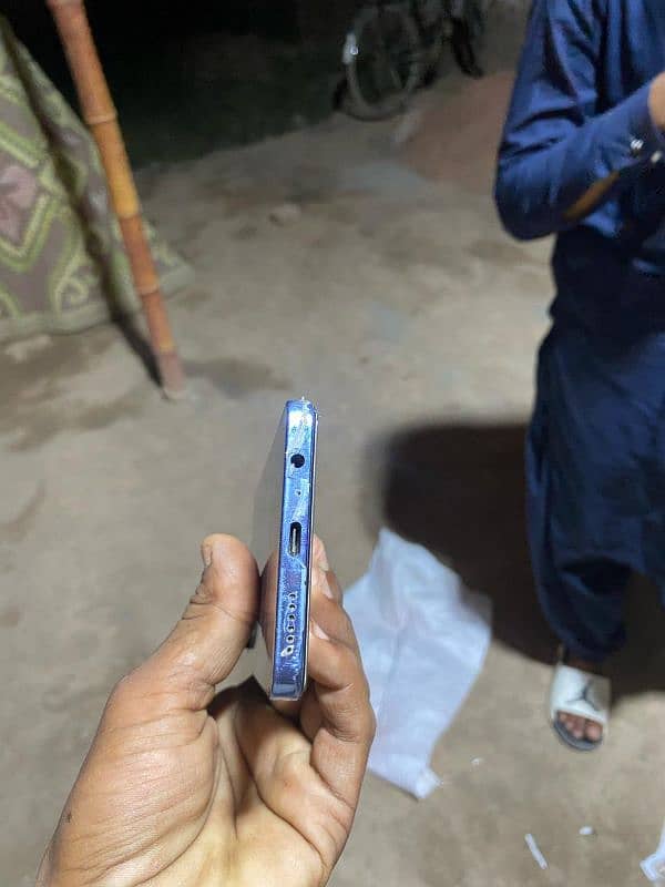 Tecno Coman 20 3