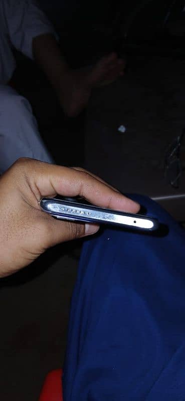 Xiaomi Mi11 T complete samman with original charger. 3