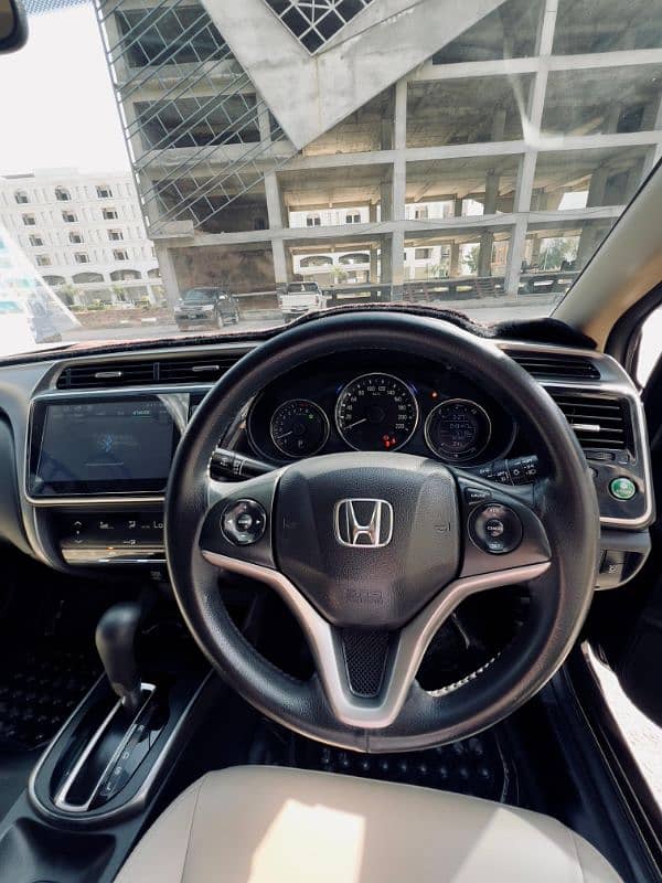 HONDA CITY 2023 Model ASPIRE 1.5 TOP OF THE LINE VERIANT 4