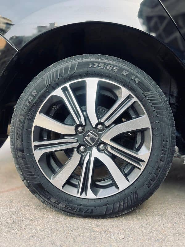 HONDA CITY 2023 Model ASPIRE 1.5 TOP OF THE LINE VERIANT 11