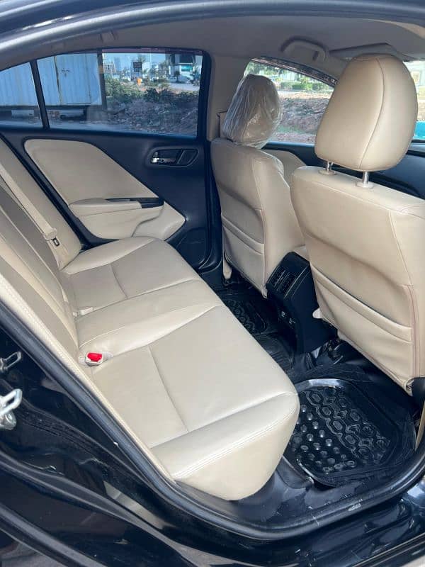 HONDA CITY 2023 Model ASPIRE 1.5 TOP OF THE LINE VERIANT 14