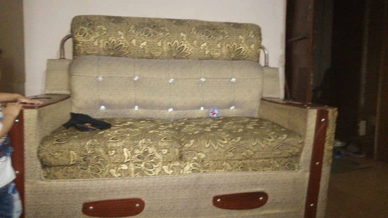 3 seater sofa set for Sale in Good Condition 1