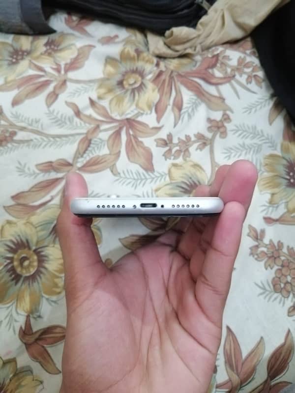 IPhone XR non pta 64 gb 03151722299 3