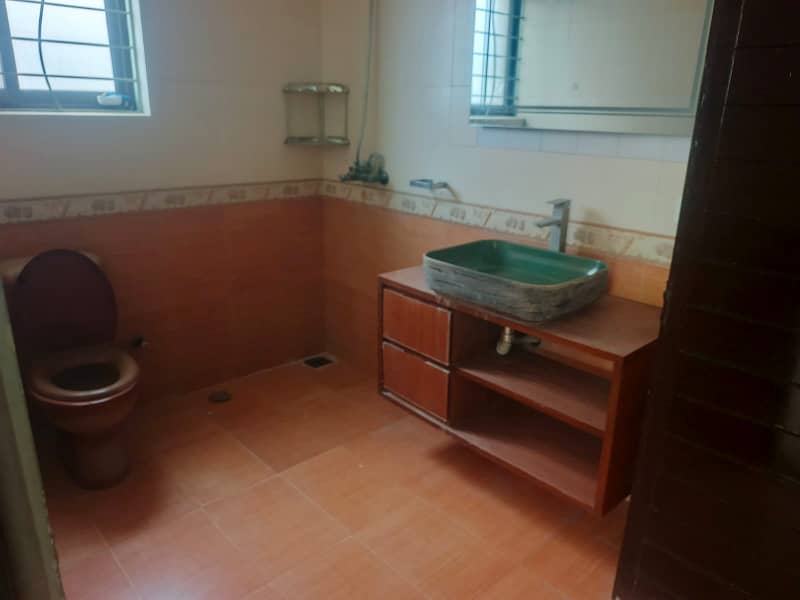 10 Marla Full House Available For Rent in Prime Location of DHA Phase 4 10