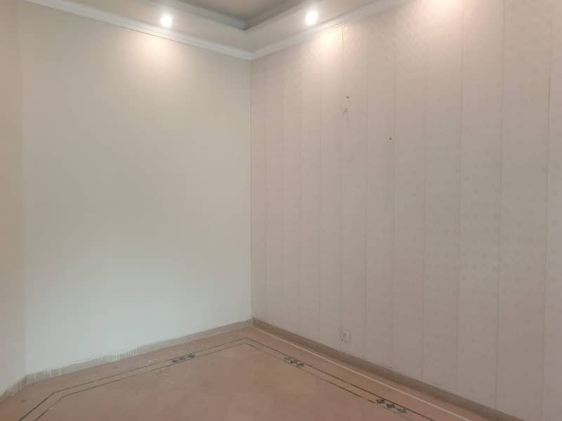 10 Marla Full House Available For Rent in Prime Location of DHA Phase 4 14