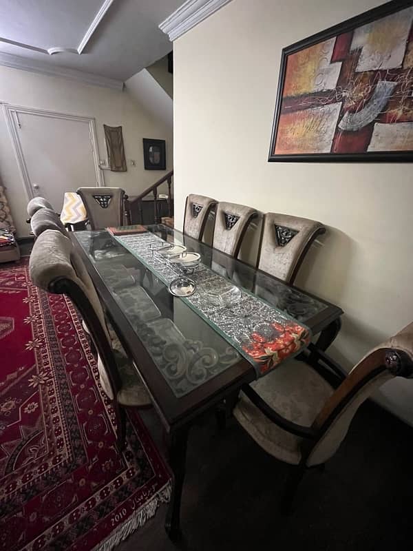 8 seater Dining Table 0