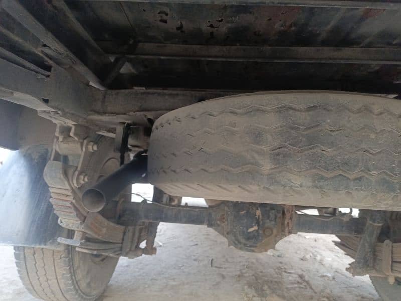 Suzuki da la  in good condition 15