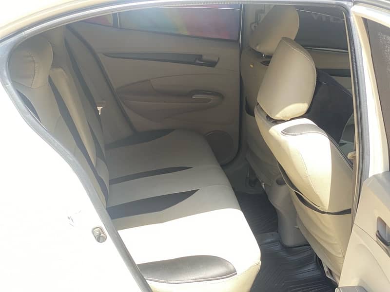 Honda City IVTEC 2018 5