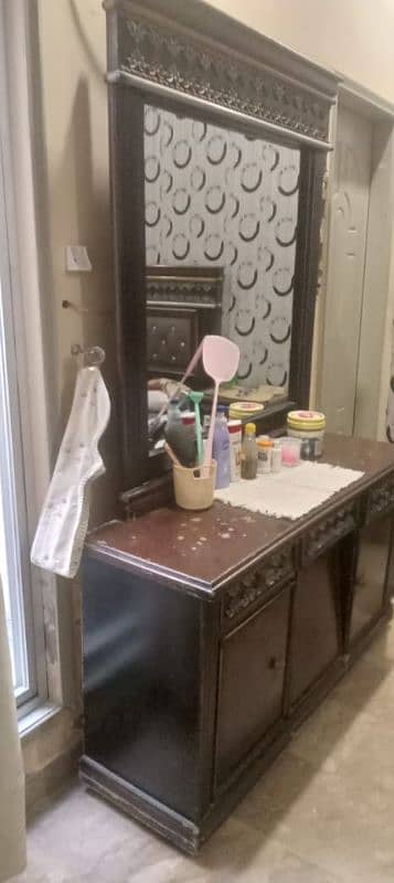 1 dressing 1