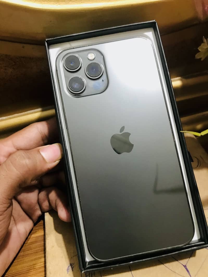 Iphone 12 pro max 128gb jv read add carefully 2