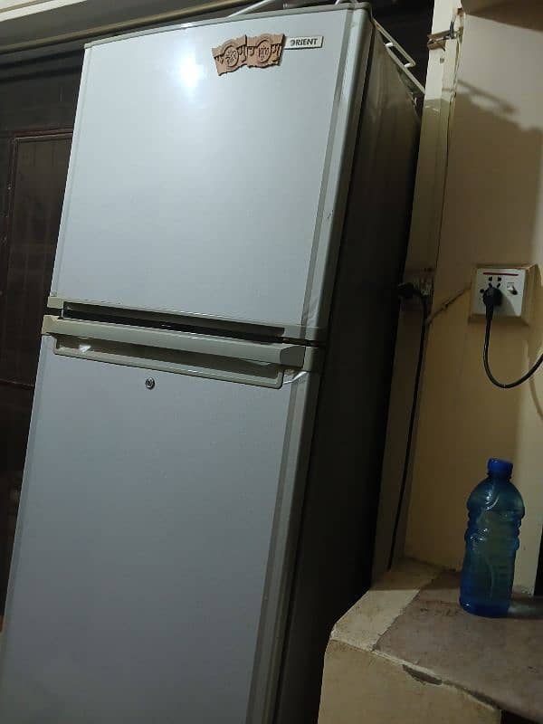full size refrigerator 1