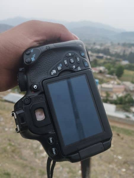 canon 700d 1