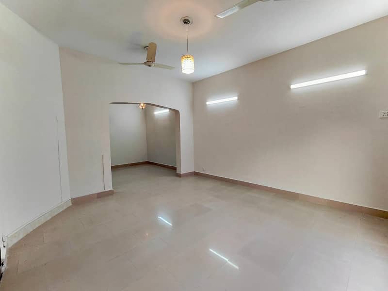Hot Location 10 Marla Full House Available For Rent in of DHA Phase 1 6