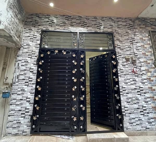 Stunning Prime Location House Is Available For sale In Imam Town 0