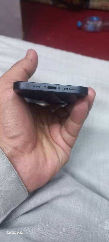 IPhone 12 64GB JVLush Condition 2