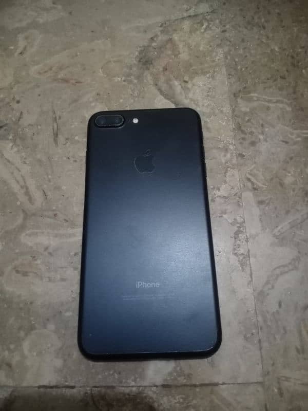Iphone 7 plus PTA . . Contact no 03011811276 0