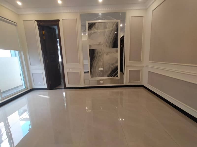 Brand New 1 Kanal Full House With Basement Available For Rent in DHA Phase 7 19