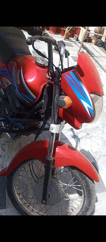 Honda Pridor 100 7
