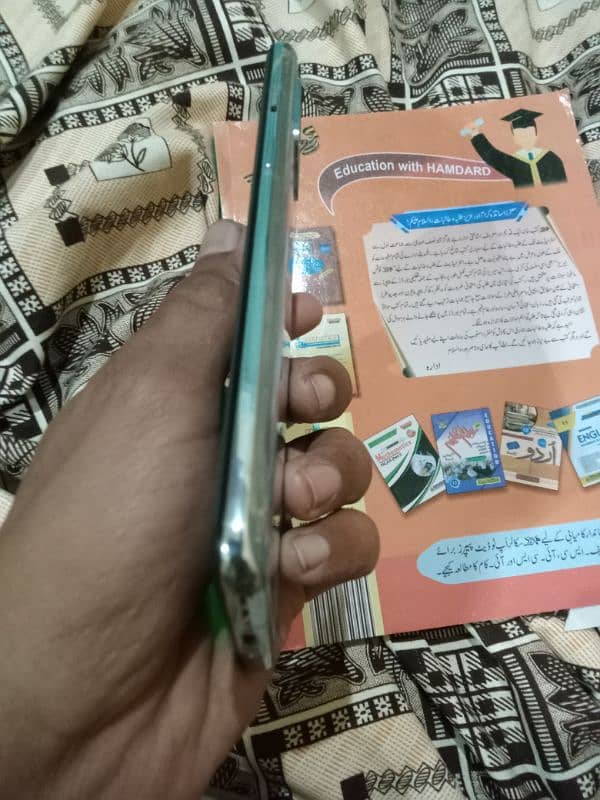 OnePlus 8t 4