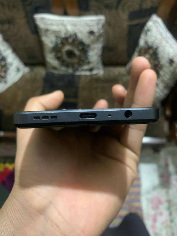 oppo a3 6/128 11 month warranty full box charger 4