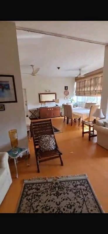 10 Marla 2nd Floor 3 Bedroom Apartment Available For Sale in Askari 2 Lahore Cantt 10