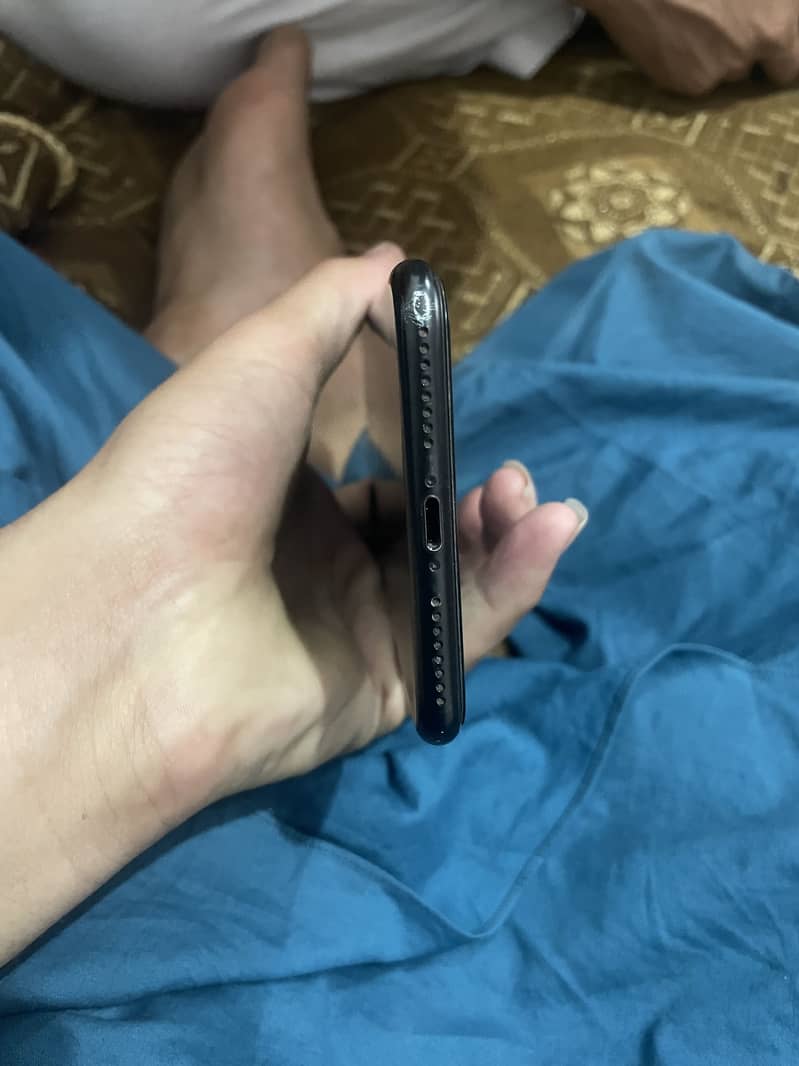 Iphone 7 plus urgent sale 0