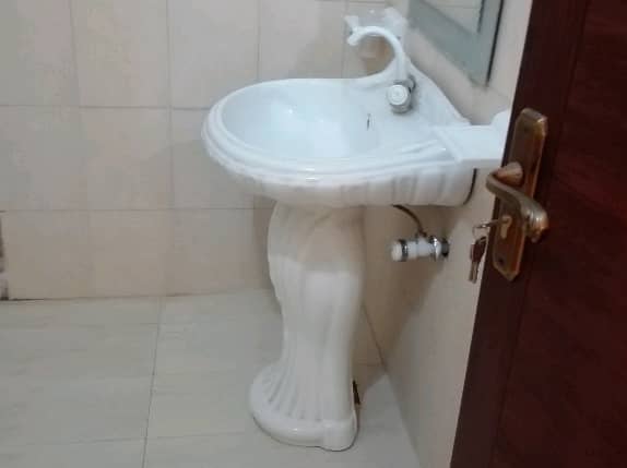 Property For Rent In Model Town Model Town Is Available Under Rs. 550000 5