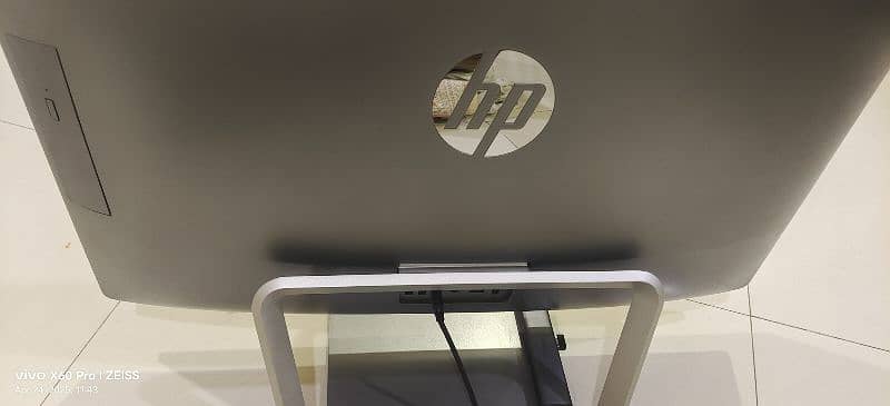 HP Pavilion All-in-One PC 8