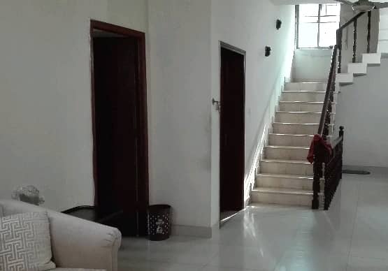 3 Kanal House For Sale In Model Town 2
