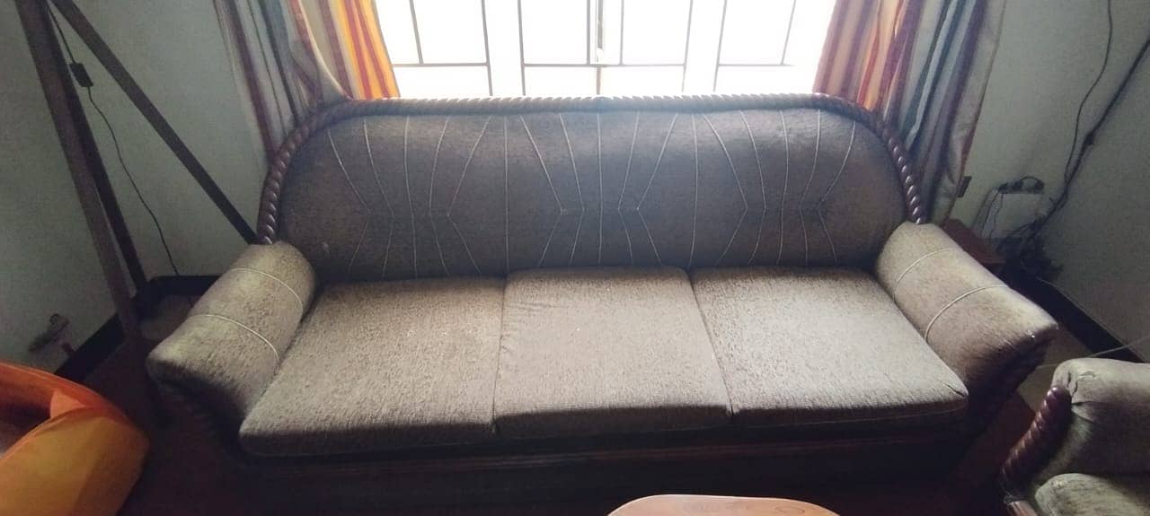 Sheesham Wood, 6 Seater Sofa Set with 3 Tables - FREE Covers Included! 6