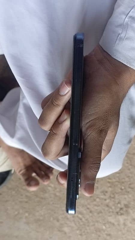 Infinix hot 40i 8+8 256Gb 2