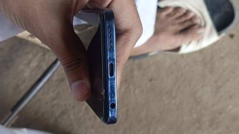 Infinix hot 40i 8+8 256Gb 4