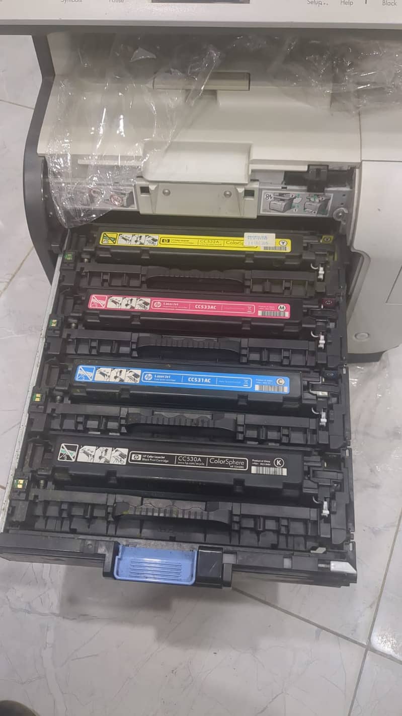 HP Colour Laserjet Printer CM2320 2