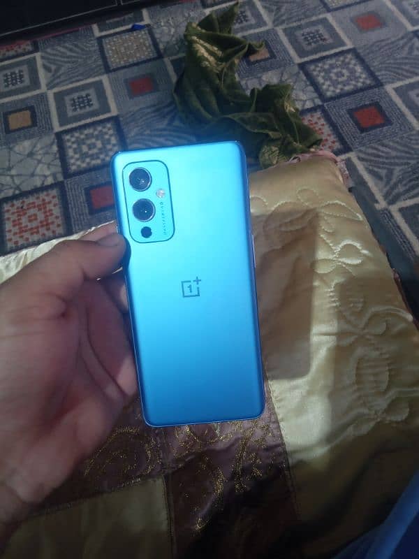 OnePlus 9 5g  12 256 2