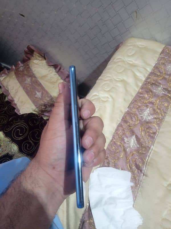 OnePlus 9 5g  12 256 5