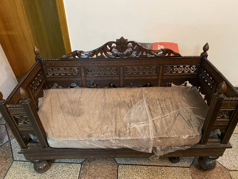 Handmade carving 7 seater sofa set wooded 4