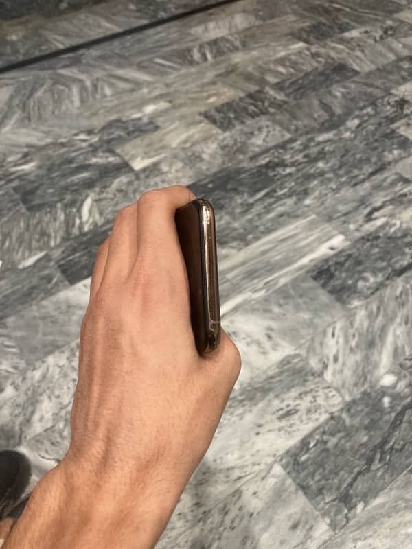 IPhone XS non pta 4