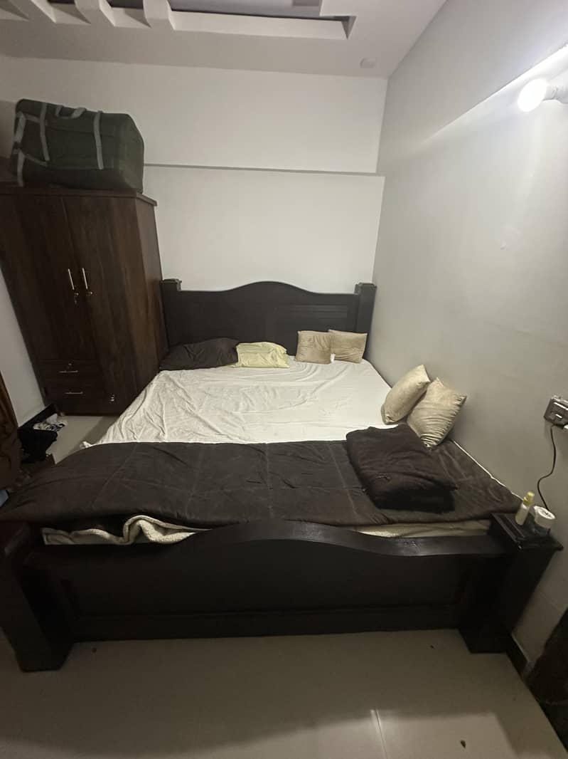 King Size Wooden Bed with mattress 0