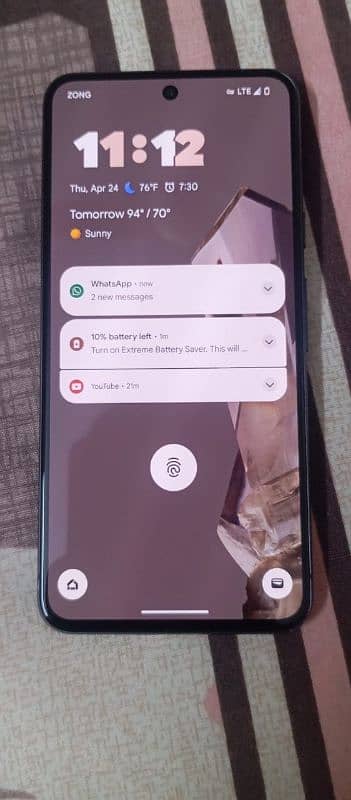 google pixel 8. . . 0