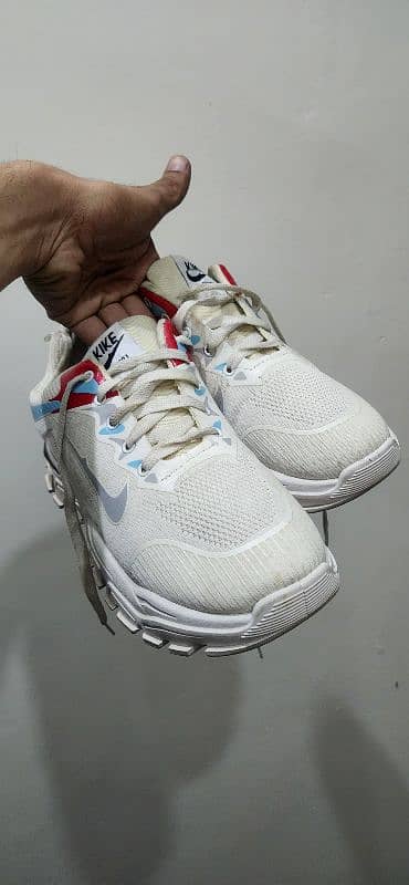 Mens sports jogger shoes 0