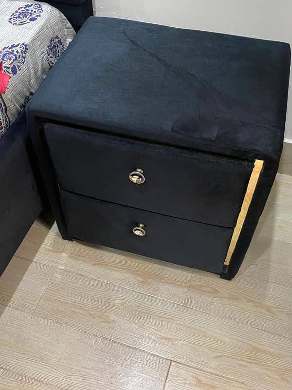 king size bed set and dressing for sale 5