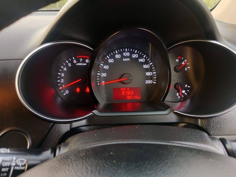 KIA Picanto 2021 MT 7