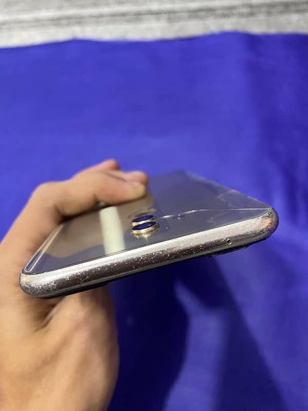 huawei mate 20 lite 6/64 + earbuds 5