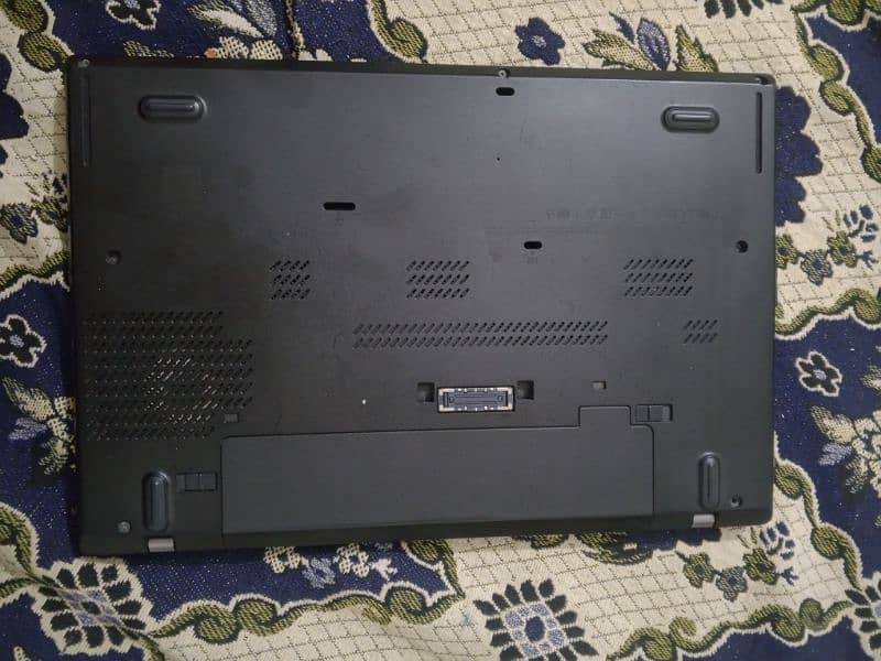 T460 Core i5 6th Gen 8GB RAM and 256 GB SSD 3