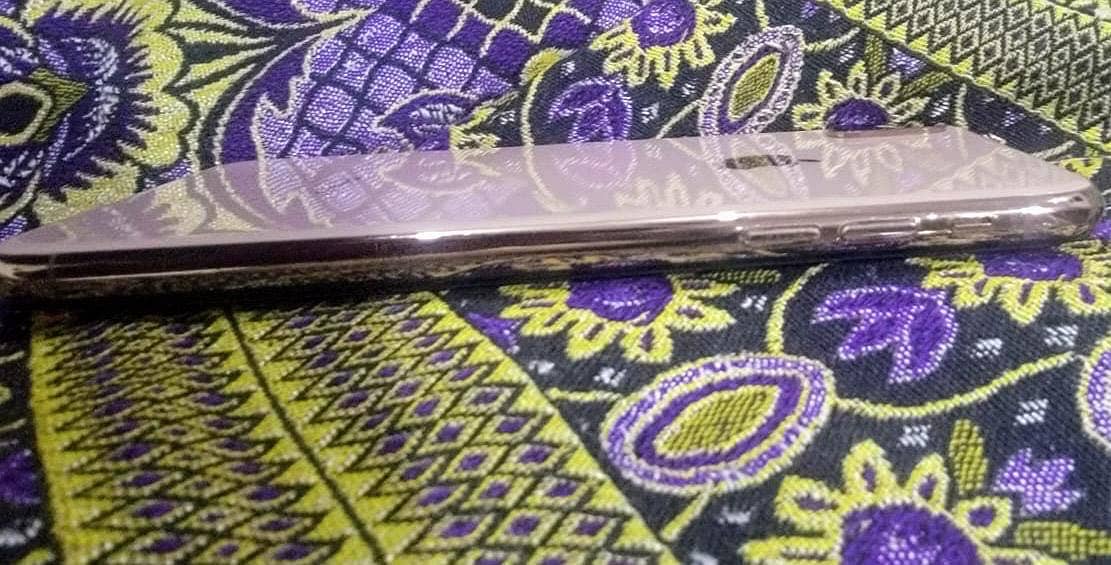 Iphone XS max pta approved 5