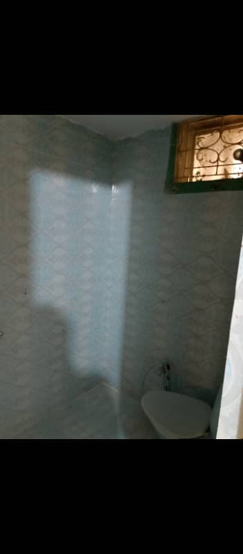 3 bed dd portion available for rent in north Karachi 4