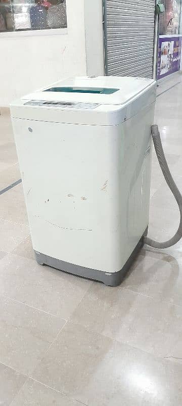 Urgent Sale Automatic Washing Machine 1