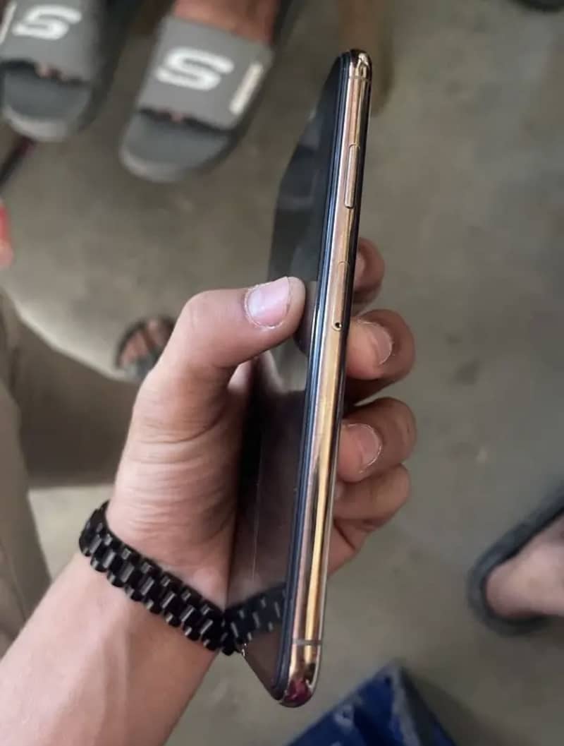Iphone xsmax 2